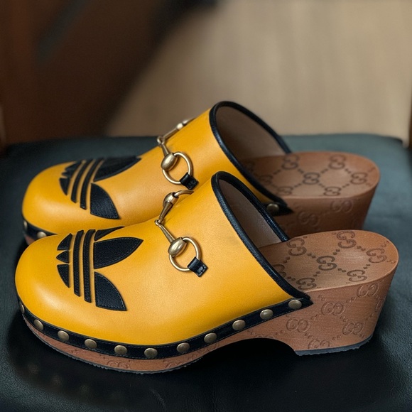 Gucci + Adidas RARE yellow and black horsebit wooden clogs SZ 39 🤌🔥⭐️⚡️👩‍🎤 - Picture 3 of 16